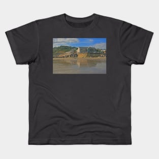 Charmouth Beach, Dorset, September 2021 Kids T-Shirt